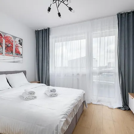 Rentplanet - Apartamenty Pileckiego Warsaw Exterior photo
