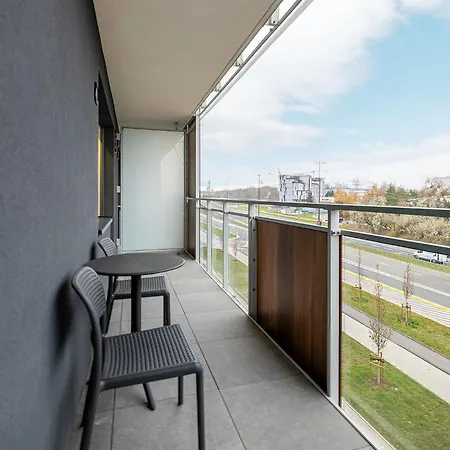 Rentplanet - Apartamenty Pileckiego Warsaw Exterior photo